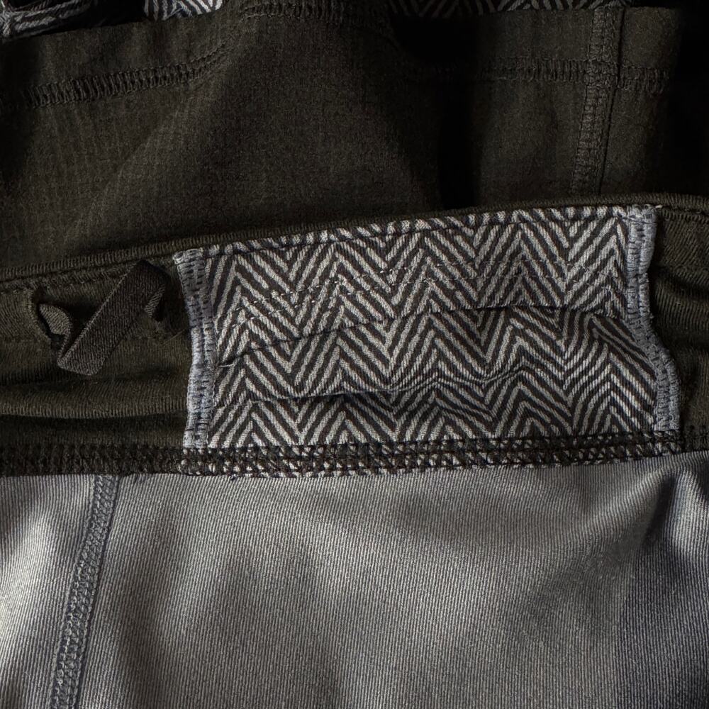 Athleta Small Warrior 2-in-1 Sport Knicker Leggings Skirt Stretch Pull-On Pocket - Picture 6 of 8